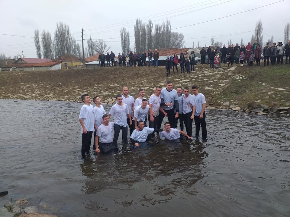 кк