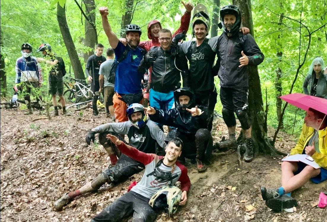 velosipedisti3