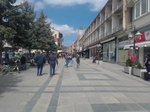 Пронајдена дрога во угостителски објект во Битола, притворени 8 лица