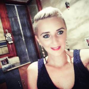 Нашата Ани Митревска ја загуби битката со опасната болест