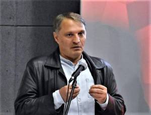 Воена бркотница во глобалнокапиталистичката крчма