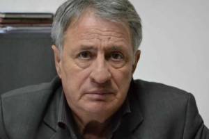 менде Младеновски