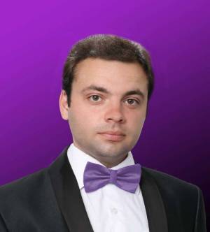 Не кој ќе стигне да се вработува, стручни работници им се потребни на образовните институции (пишува Александар Адамовски)