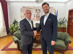 Коњановски го пречека новиот директор на фестивалот "Браќа Манаки"