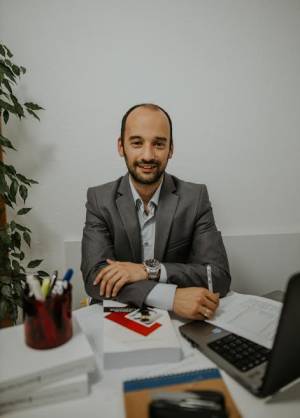 Капитално дело на адвокатот Александар Георгиев Калица- „Збирка на судски одлуки“ за усогласување на судска пракса