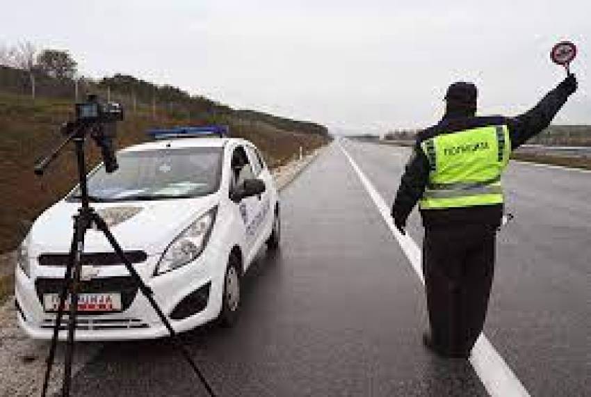 197 санкционирани возачи викендот на подрачје на СВР Битола, 73 за брзо возење