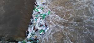 Во Драгор надојде водата, ама и ѓубрето