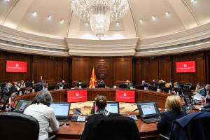 Владата не ги прифати мерките за вакцинација на Комисијата за заразни болести и побара дополнителни анализи