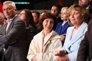 Во Битола Гордана Сиљановска со двојна предност пред Стево Пендаровски